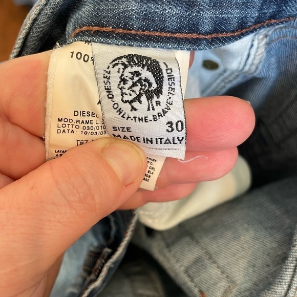 Vintage Diesel Flare Jeans Size 30 Tall Made in Italy - Picture 8 of 9